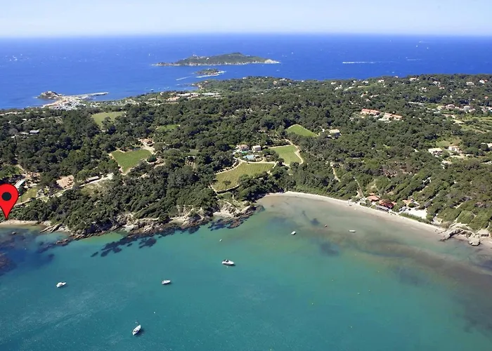 Lägenhet Joli Climatise Au Port De - Proche Plages Et Commerces - Linge De Maison Fourni *