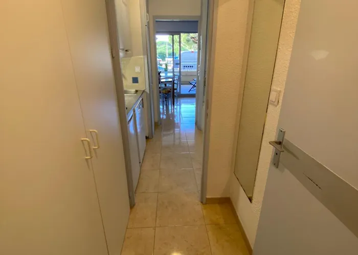 Διαμέρισμα Joli Climatise Au Port De - Proche Plages Et Commerces - Linge De Maison Fourni